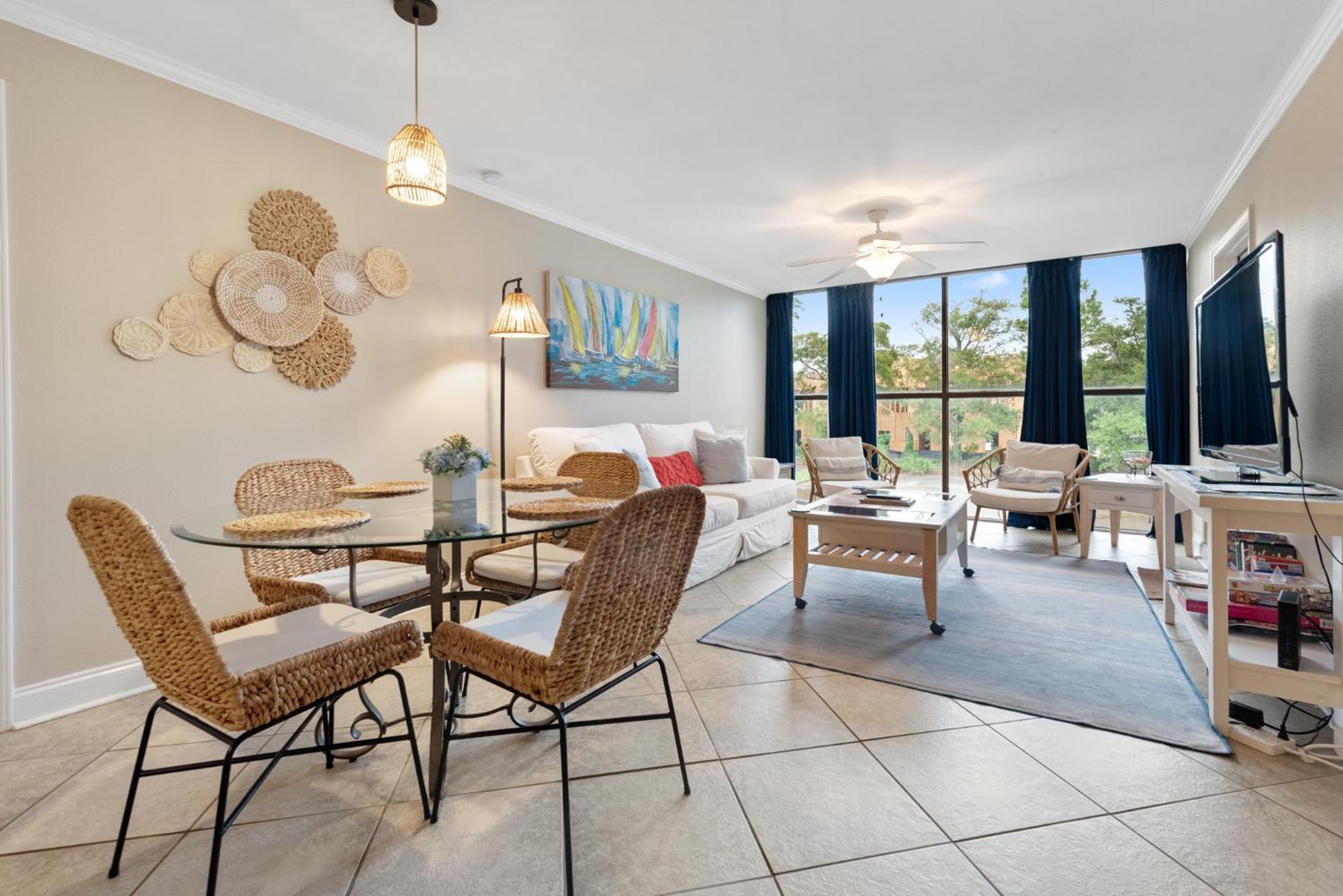 Fun 2 Bed/2 Bath Condo With Pool On Biloxi Beach Экстерьер фото