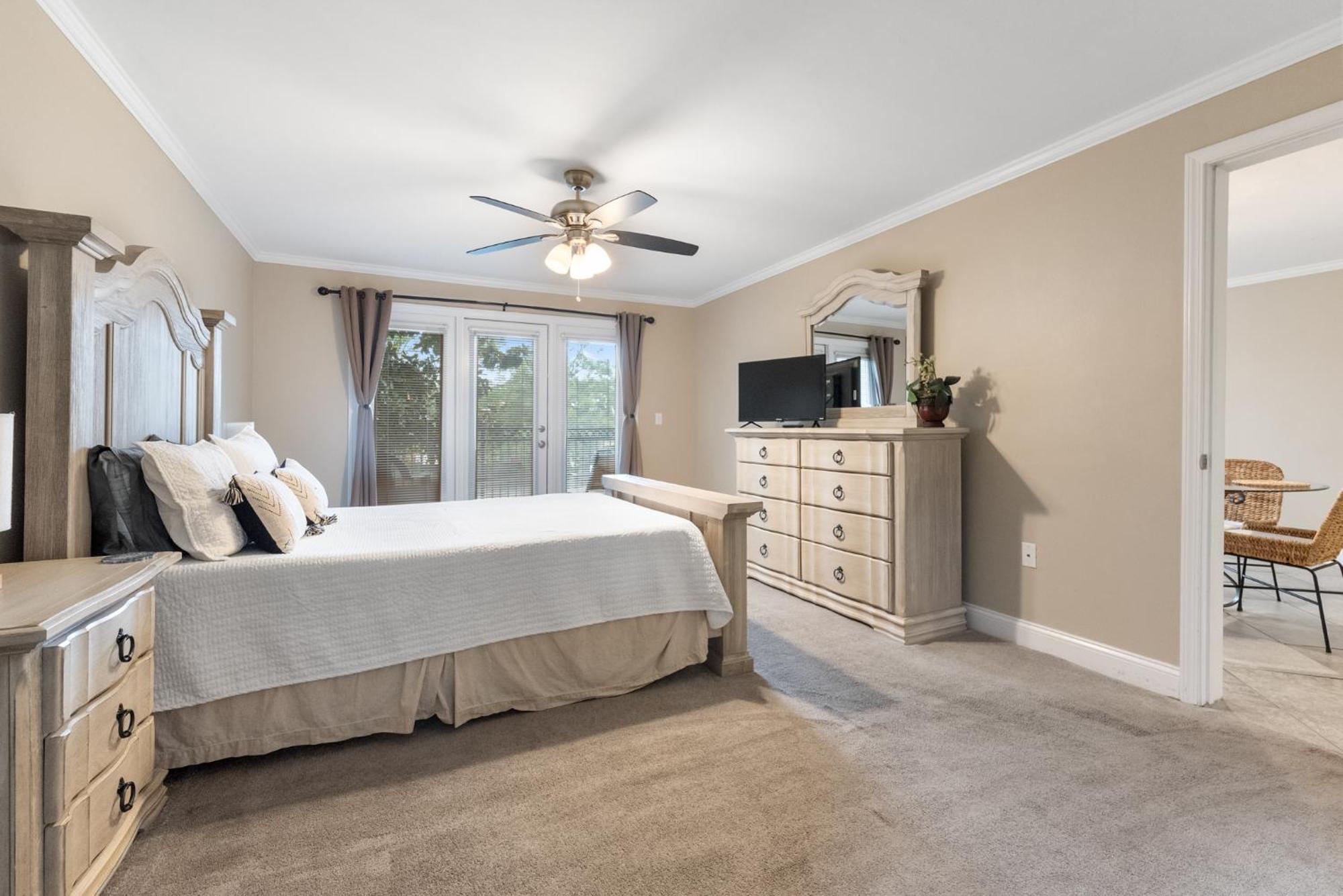 Fun 2 Bed/2 Bath Condo With Pool On Biloxi Beach Экстерьер фото