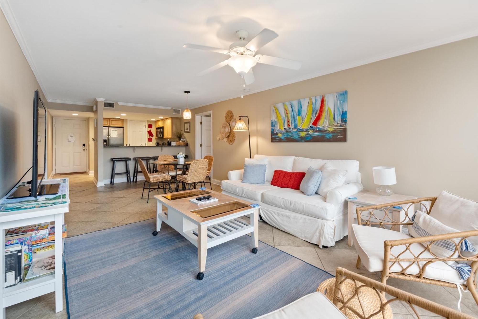 Fun 2 Bed/2 Bath Condo With Pool On Biloxi Beach Экстерьер фото
